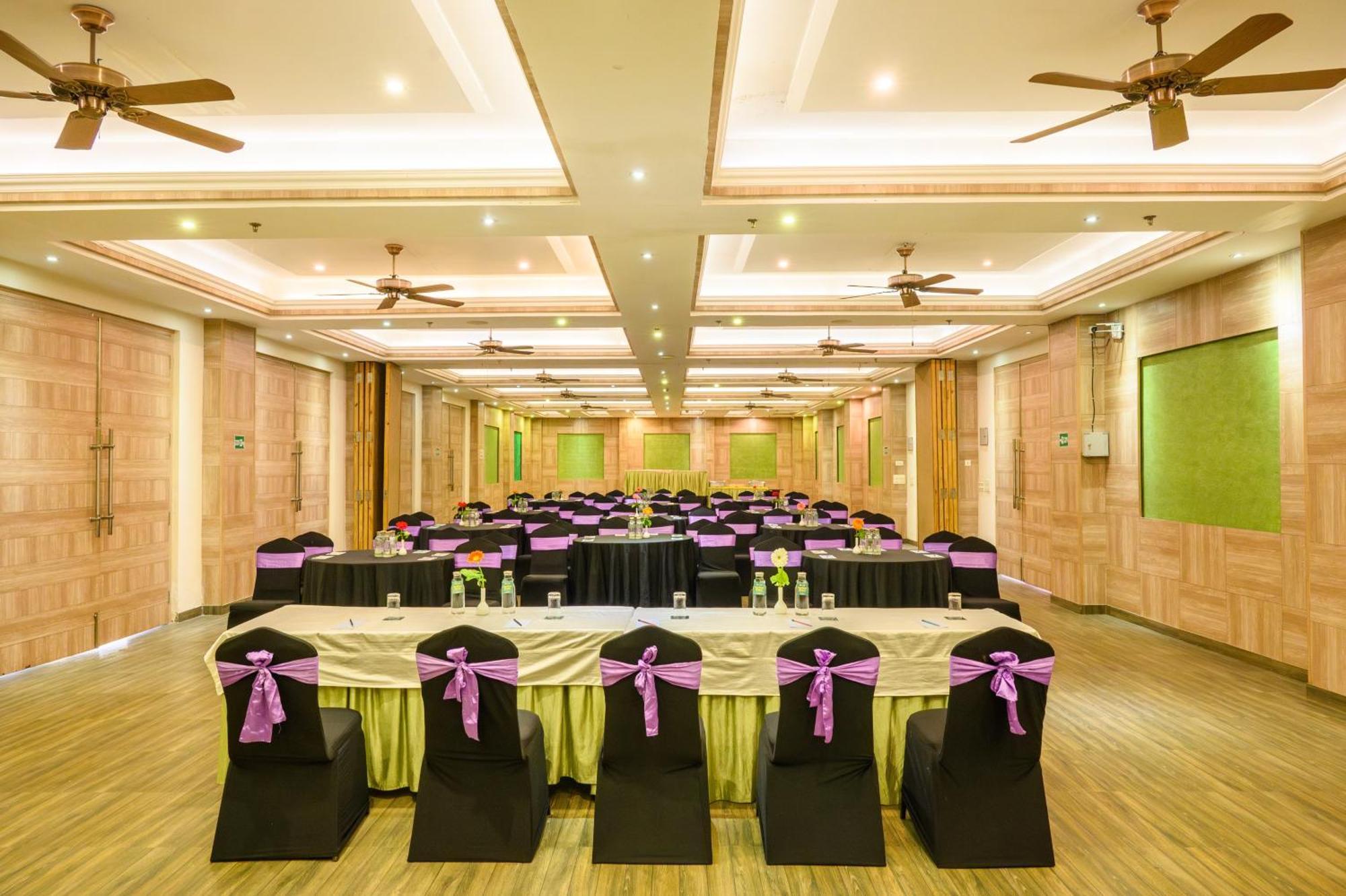 Sinclairs Retreat Kalimpong Hotel Buitenkant foto