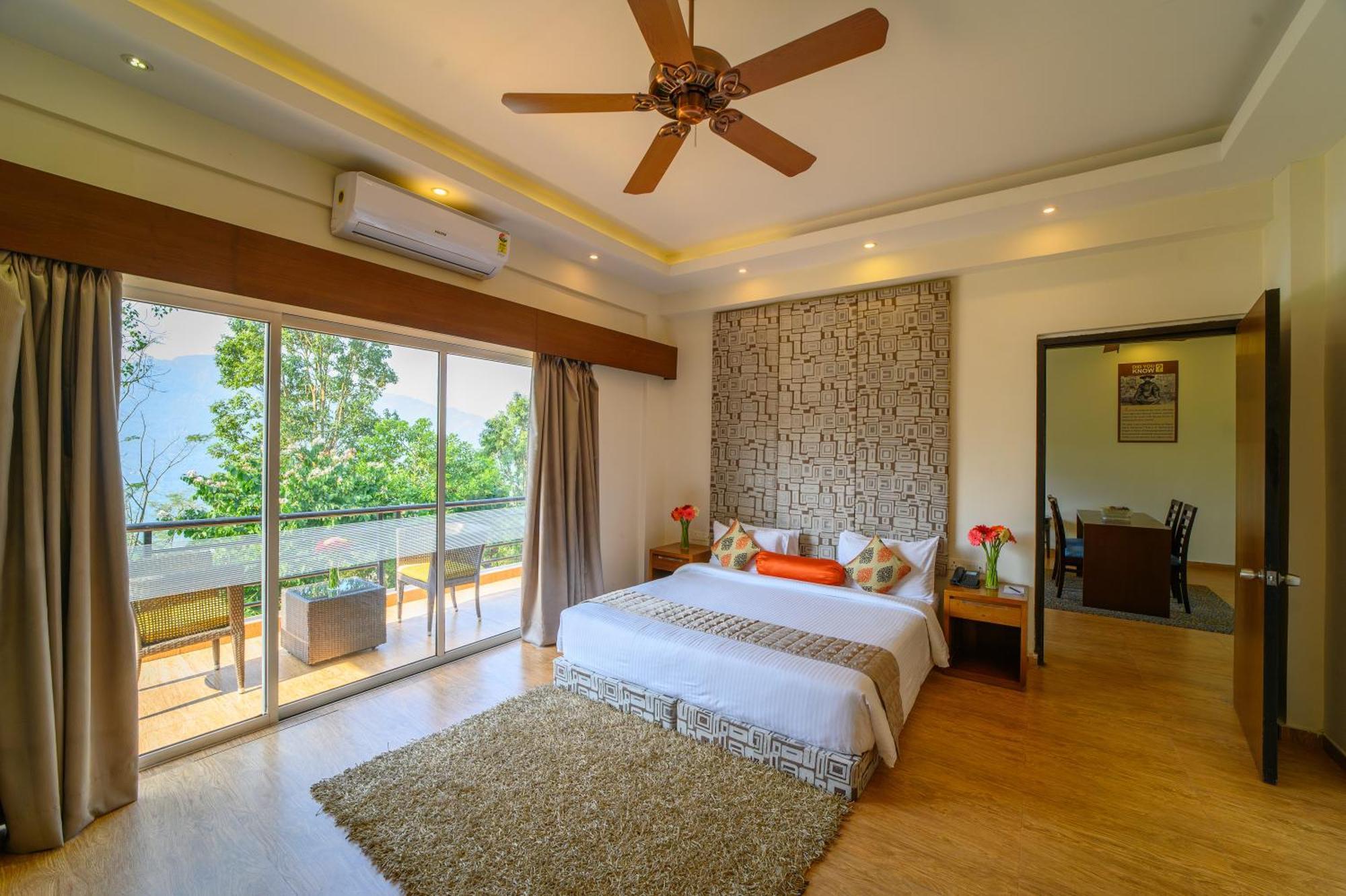 Sinclairs Retreat Kalimpong Hotel Buitenkant foto